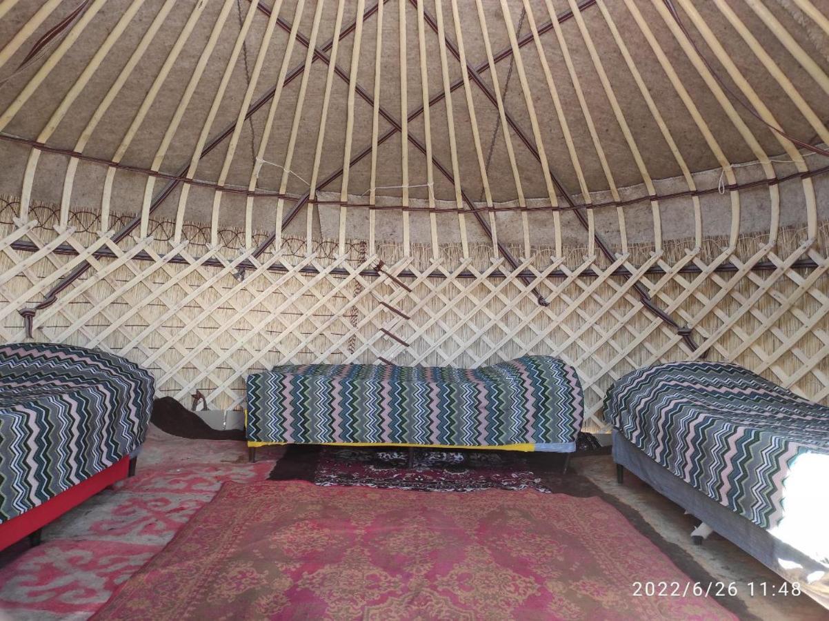 Guest House And Yurt Camp "Ailuu" Tong 외부 사진