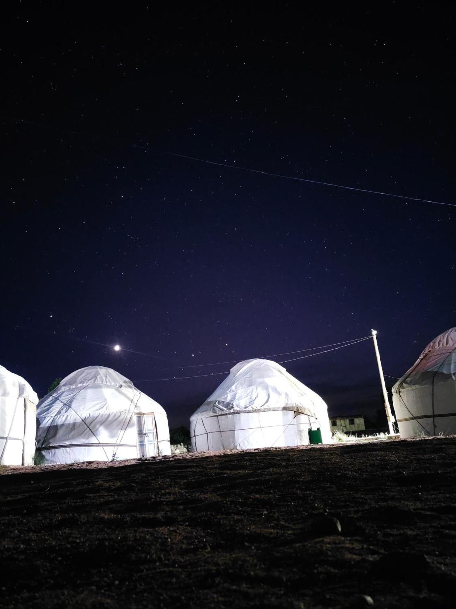 Guest House And Yurt Camp "Ailuu" Tong 객실 사진